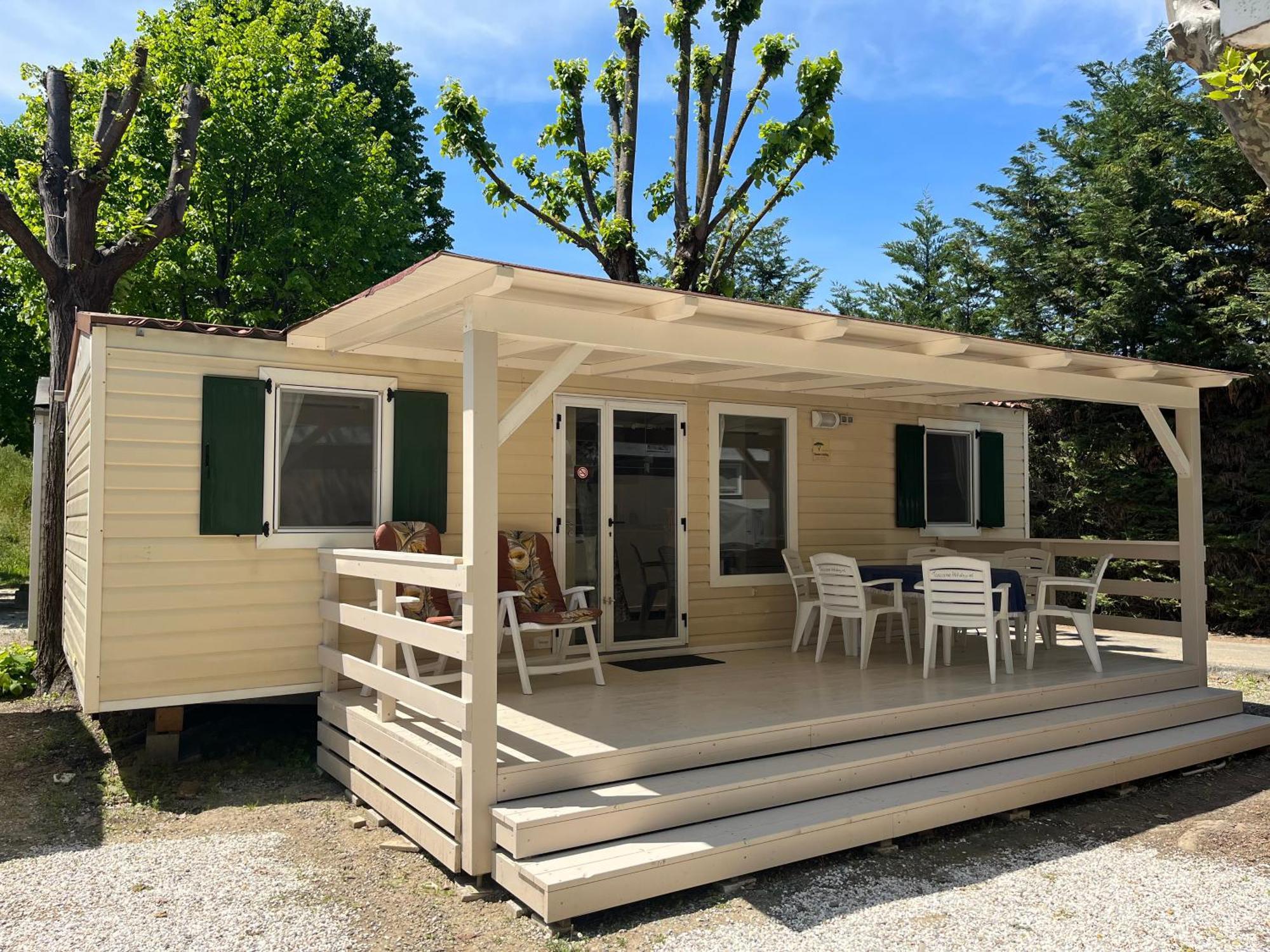 Chalet Camping River Italie Met 2 Slaapkamers Ameglia Exterior foto